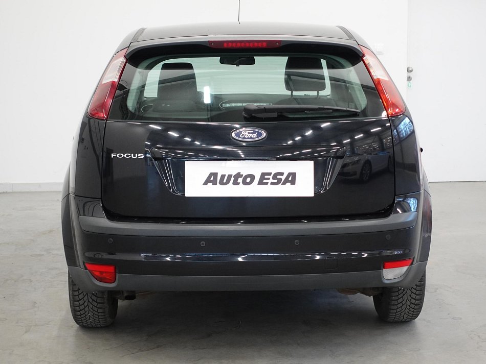 Ford Focus 1.6i 
