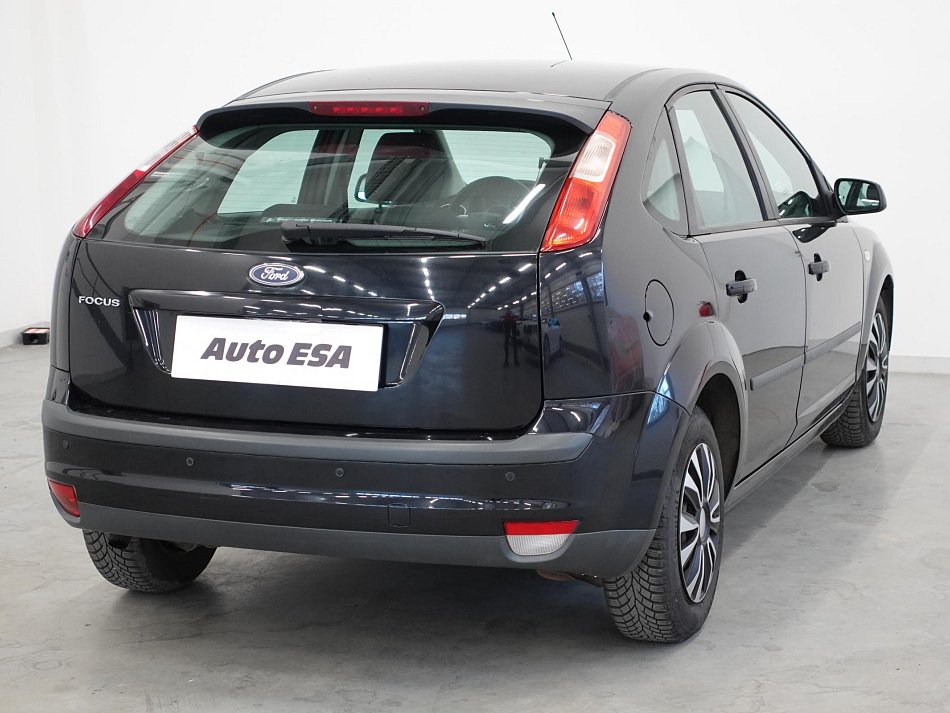 Ford Focus 1.6i 