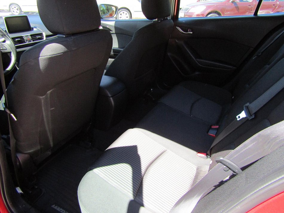 Mazda 3 1.5 skyactiv 