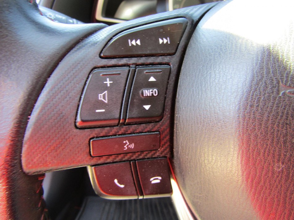 Mazda 3 1.5 skyactiv 