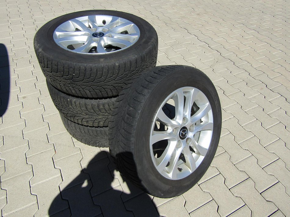 Mazda 3 1.5 skyactiv 