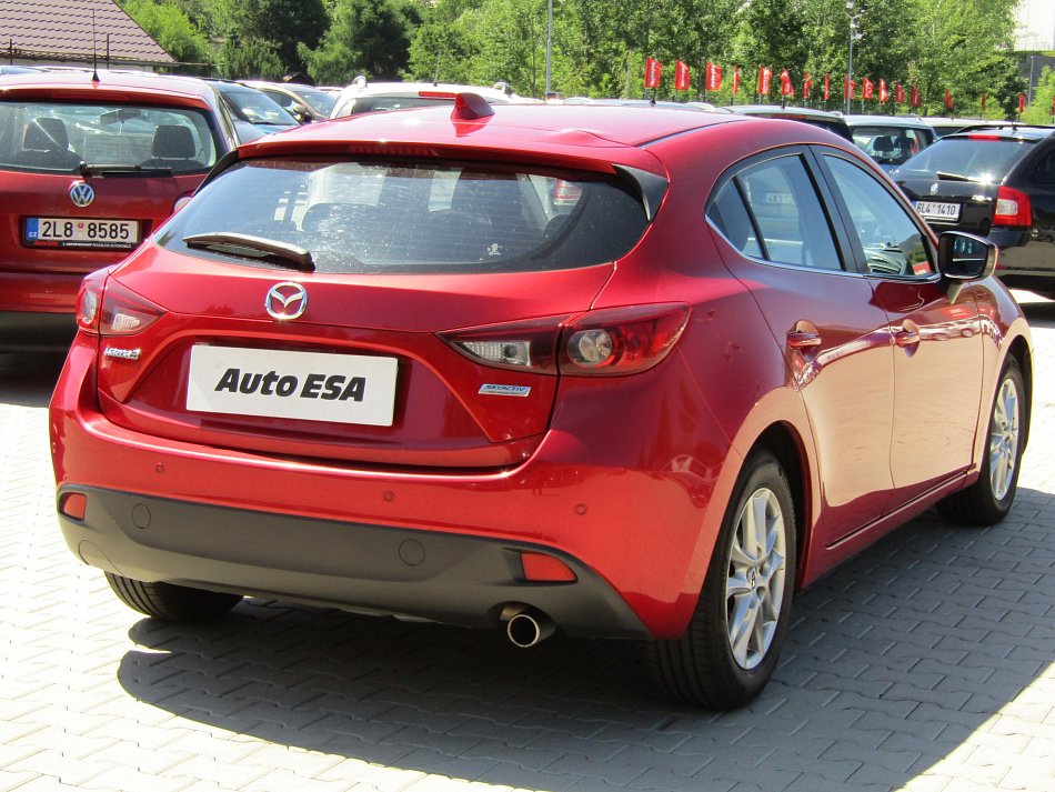 Mazda 3 1.5 skyactiv 