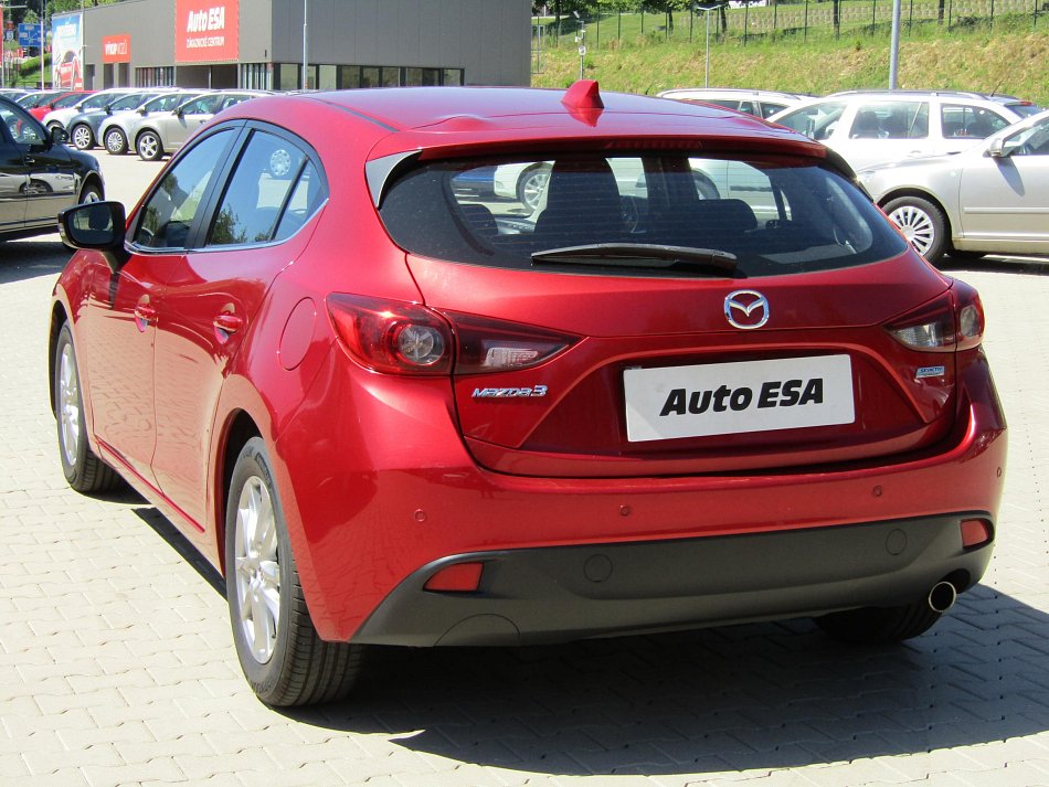 Mazda 3 1.5 skyactiv 