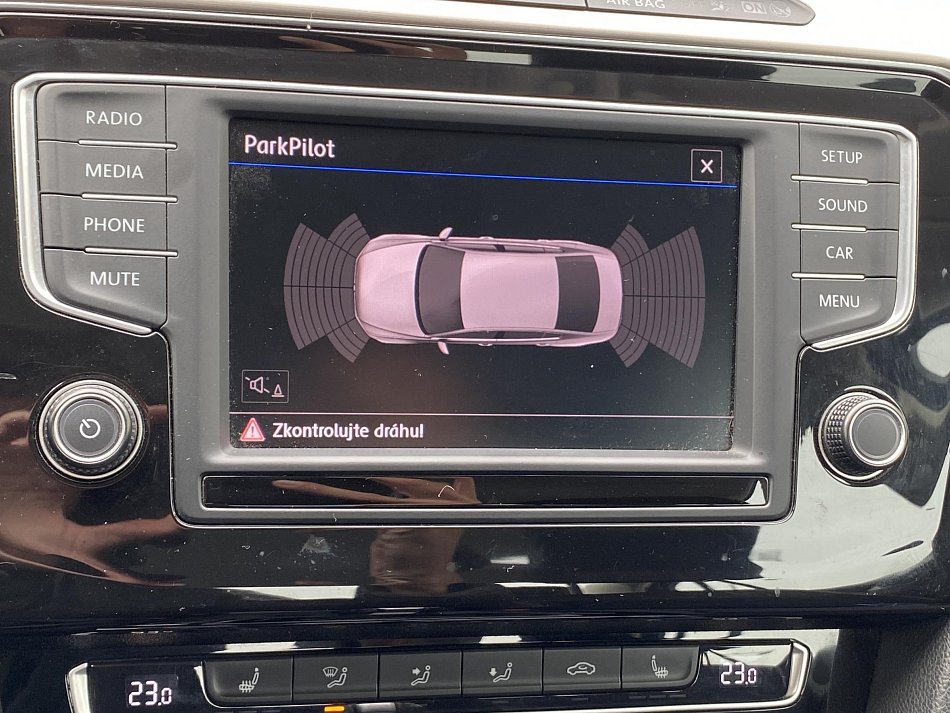 Volkswagen Passat 2.0TDi  4x4