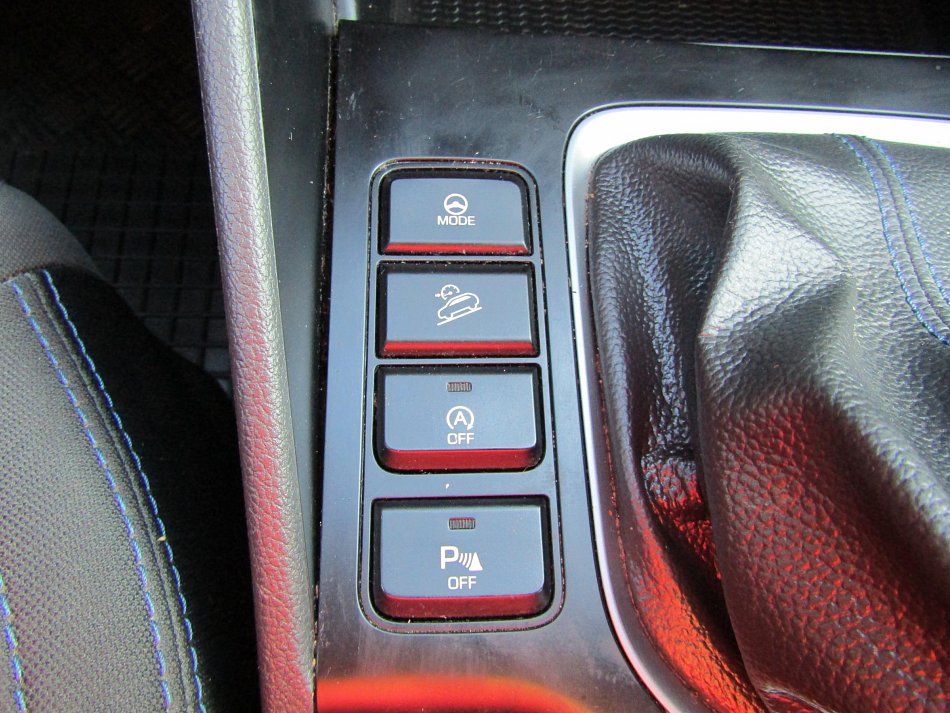 Hyundai Tucson 1.7CRDi Trikolor Plus