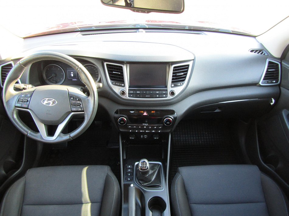 Hyundai Tucson 1.7CRDi Trikolor Plus
