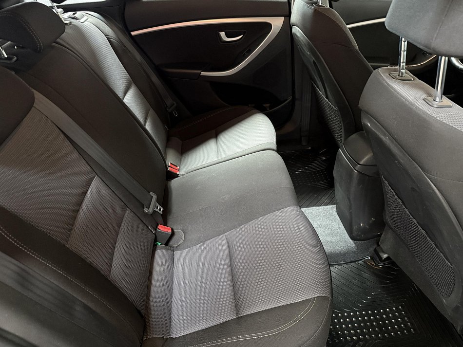 Hyundai I30 1.6 CRDi 