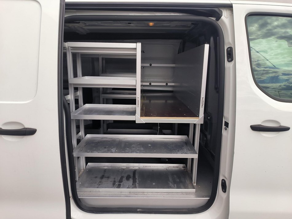 Opel Vivaro 2.0CDTi  L2 RAMPA