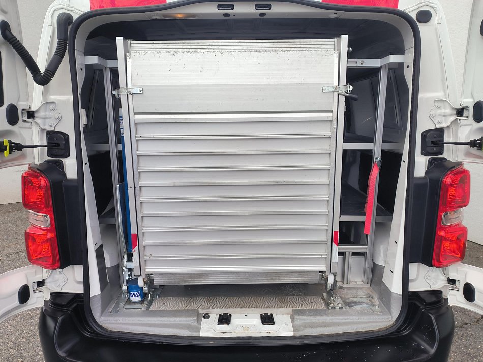 Opel Vivaro 2.0CDTi  L2 RAMPA