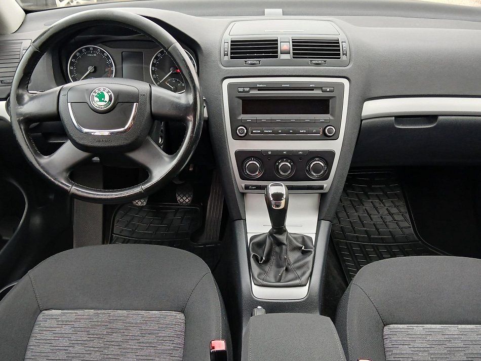 Škoda Octavia II 1.6 TDi Ambition