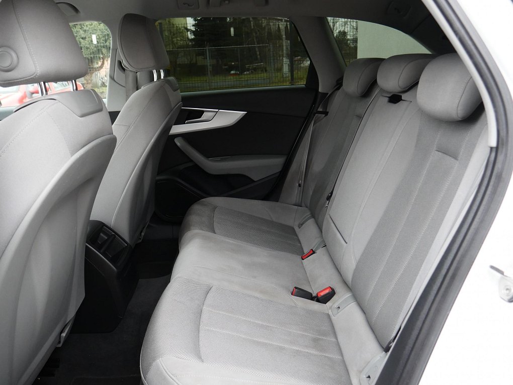 Audi A4 2.0TDi  A4 Avant