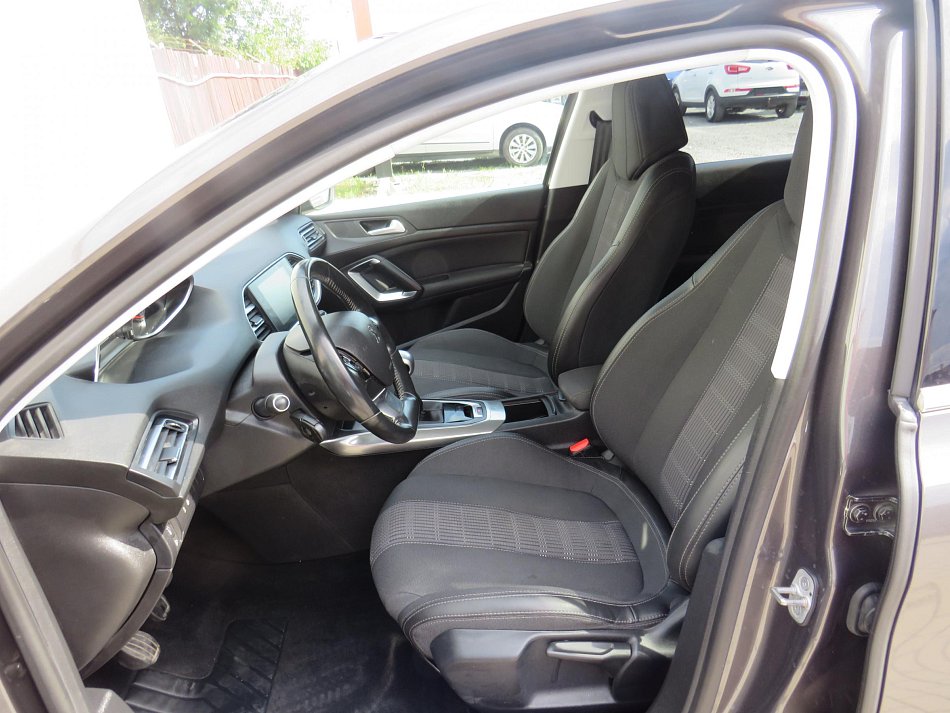 Peugeot 308 1.2 PT Allure