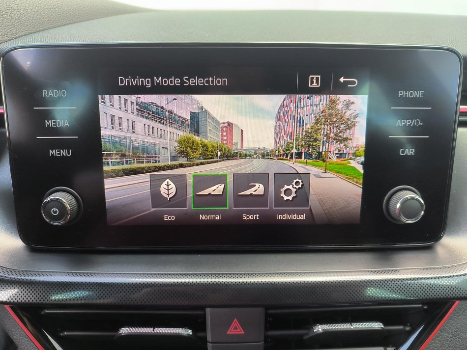 Škoda Kamiq 1.5 TSi Monte Carlo