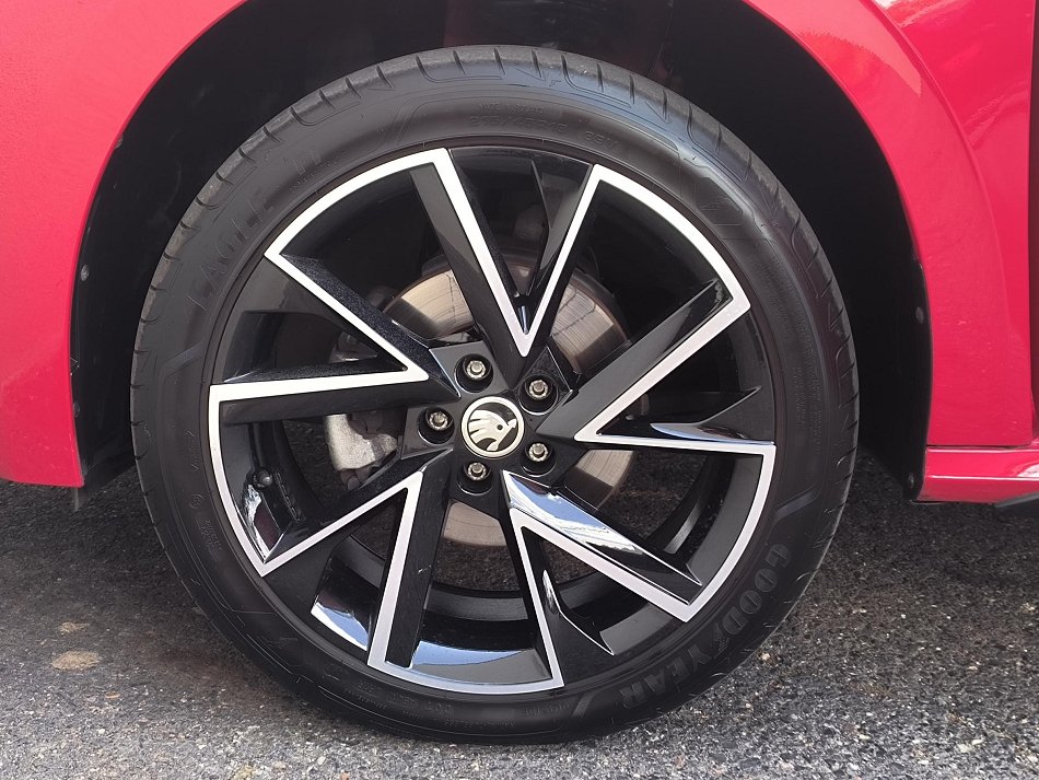 Škoda Kamiq 1.5 TSi Monte Carlo