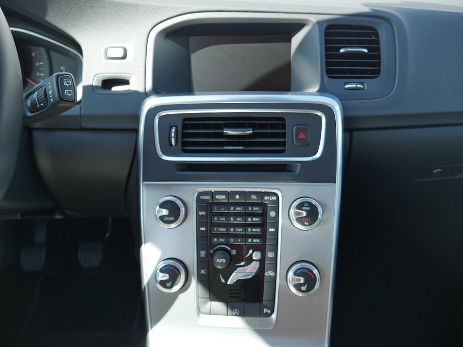 Volvo V60 2.0 d 