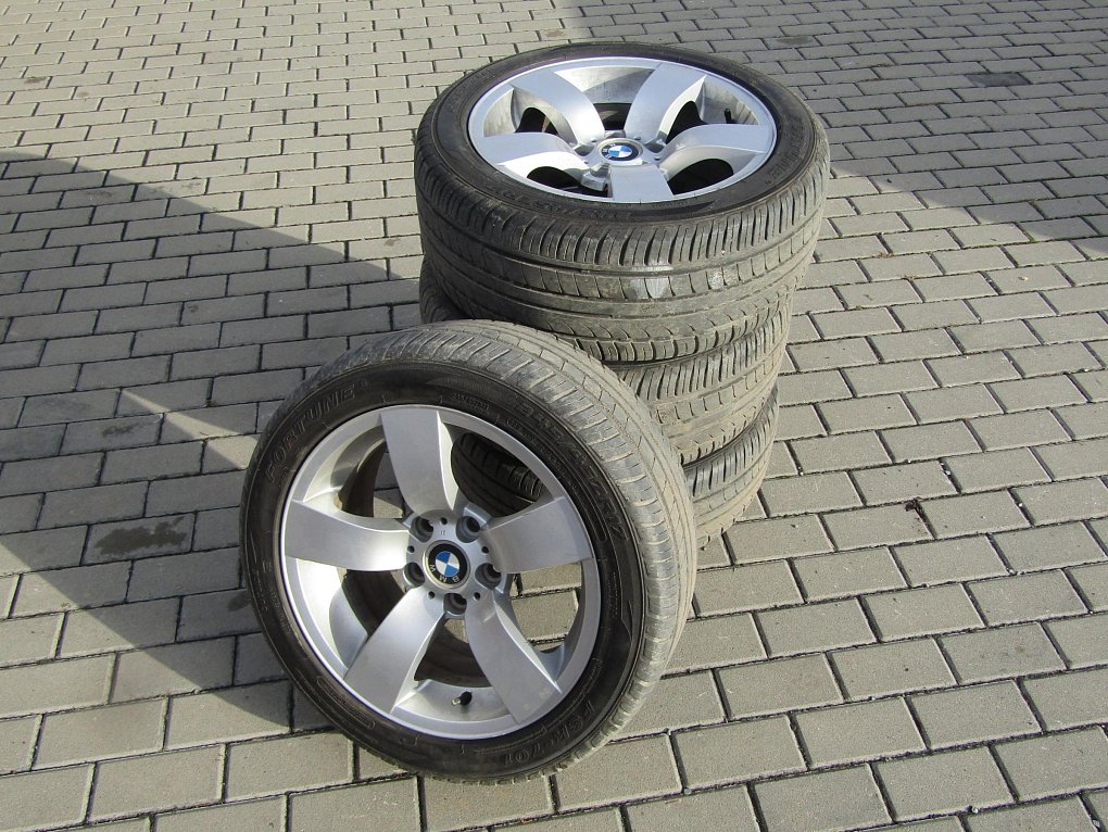 BMW Řada 5 2.5i 