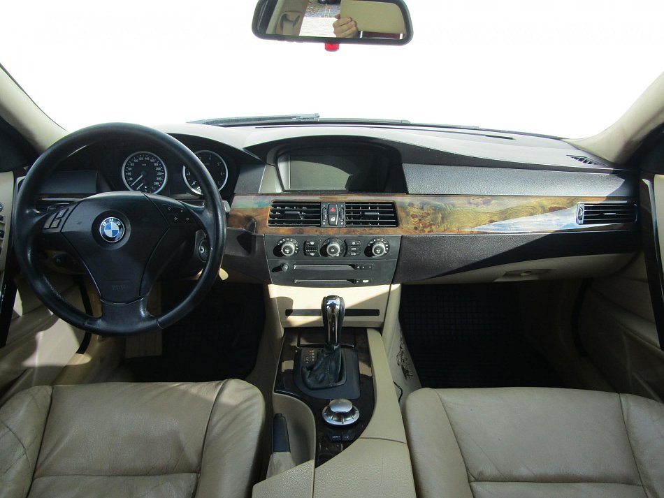 BMW Řada 5 2.5i 