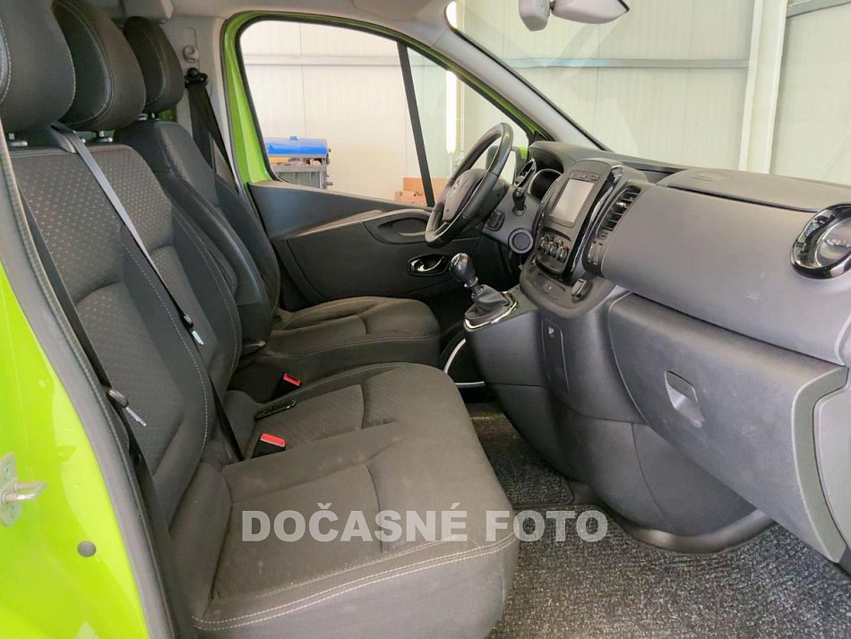 Opel Vivaro 1.6CDTi  9míst