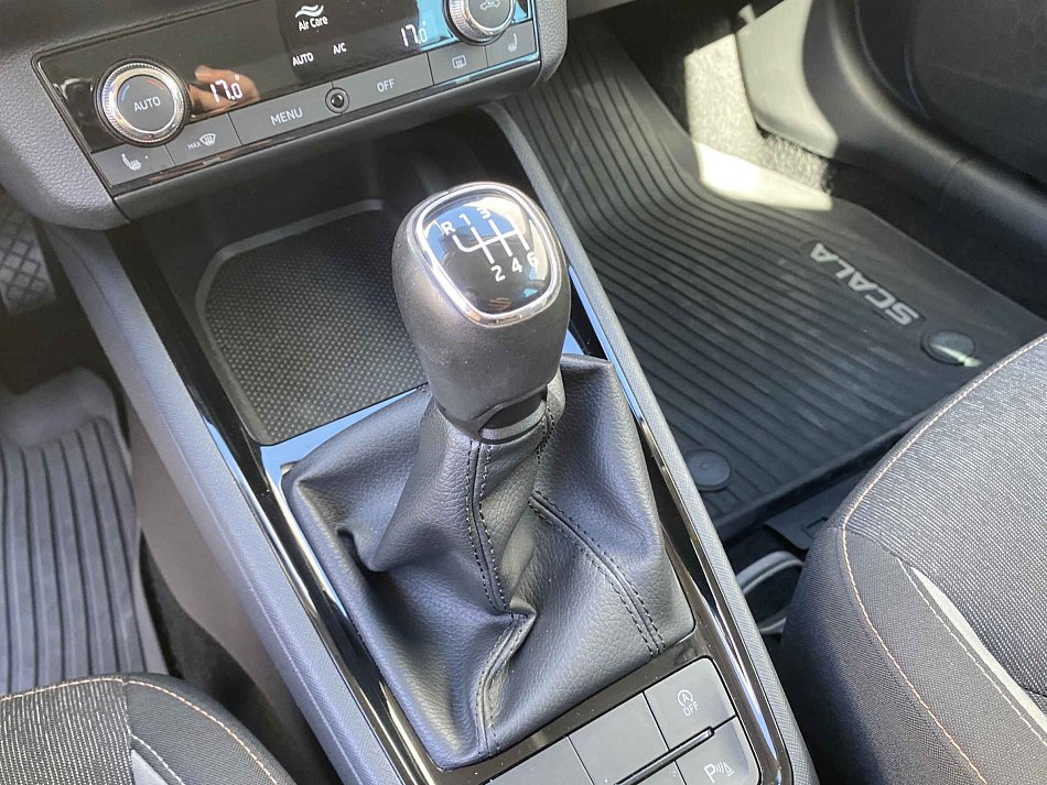 Škoda Scala 1.5 TSi Style