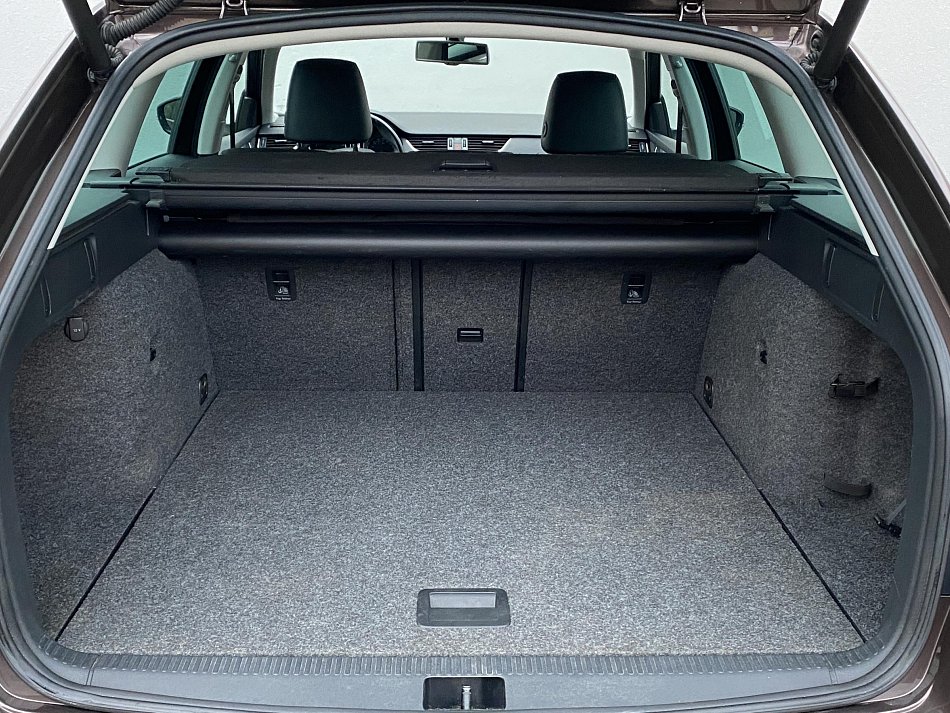 Škoda Octavia III 2.0 TDi Style