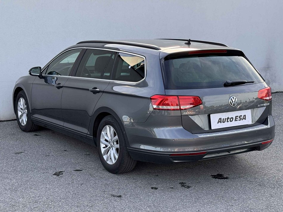 Volkswagen Passat 2.0 TDi Comfortline