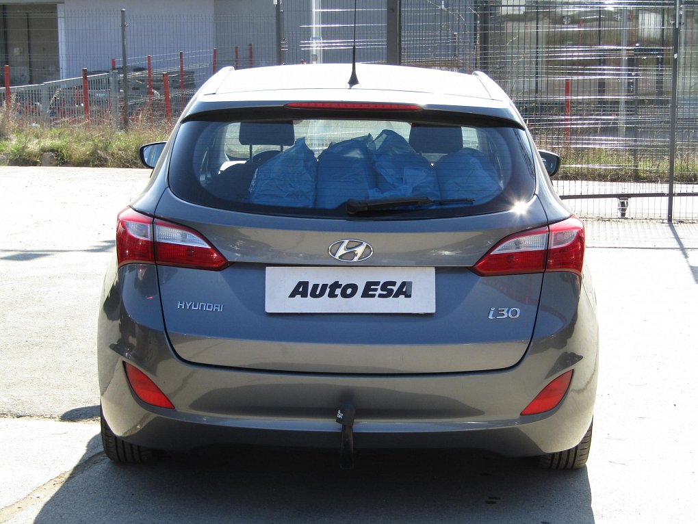 Hyundai I30 1.6i 