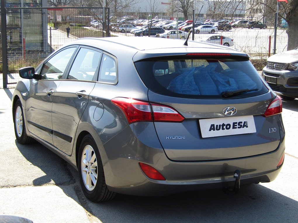 Hyundai I30 1.6i 