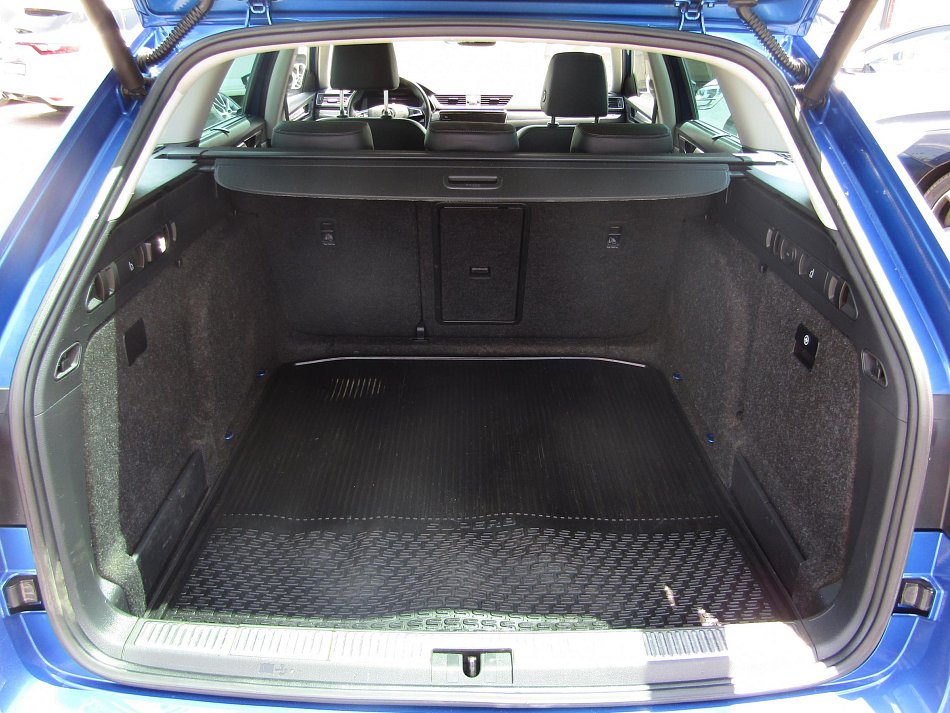Škoda Superb III 2.0 TDi Scout 4x4