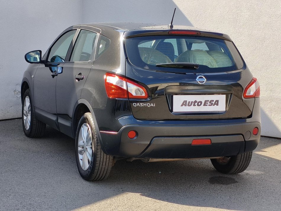 Nissan Qashqai 2.0 i Acenta 2WD