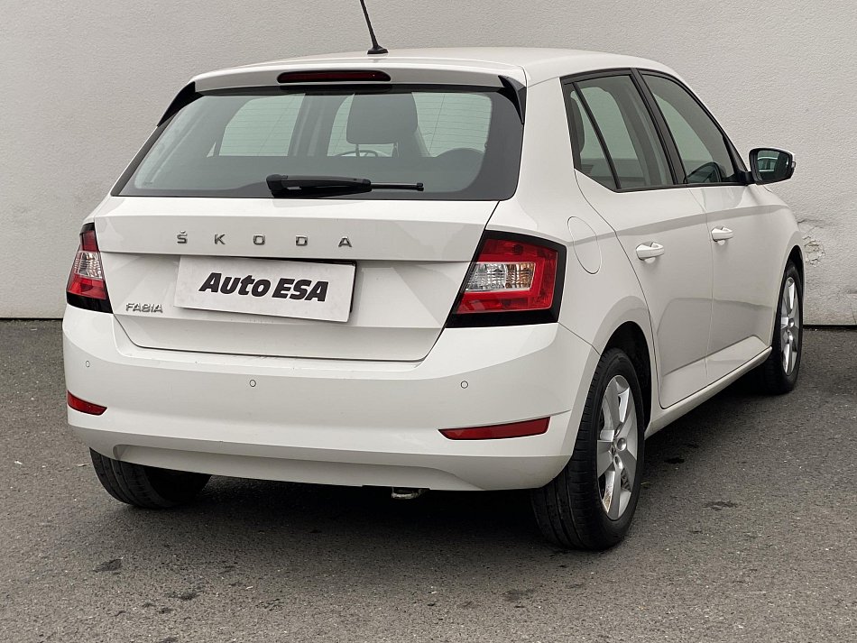 Škoda Fabia III 1.0 TSi Ambition