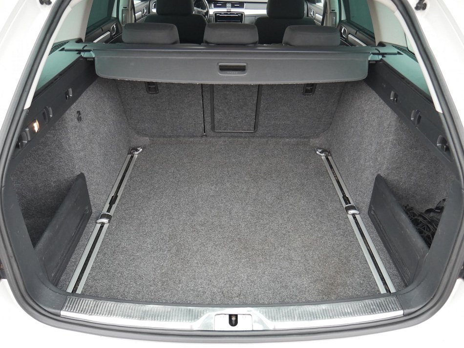 Škoda Superb II 2.0TDi 