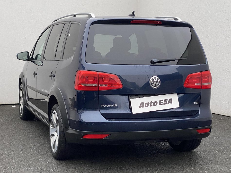 Volkswagen Touran 1.4 TSi CROSS