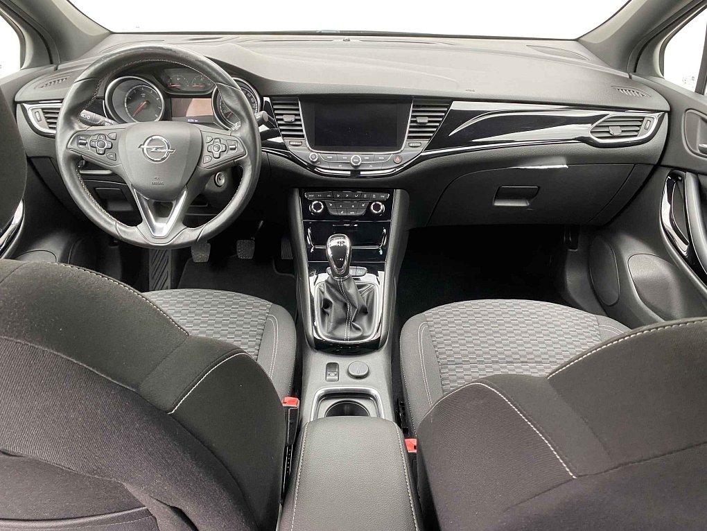 Opel Astra 1.4 T Dynamic