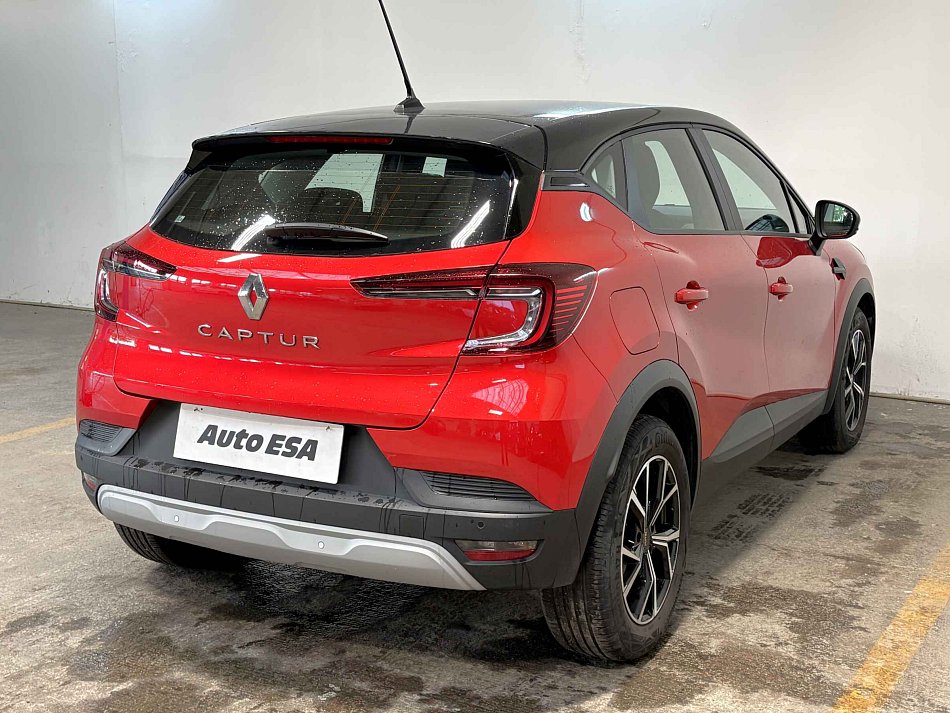 Renault Captur 1.0TCe 