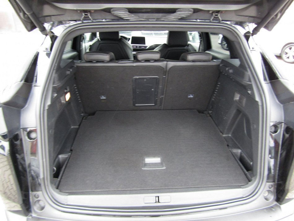 Peugeot 3008 2.0HDi 