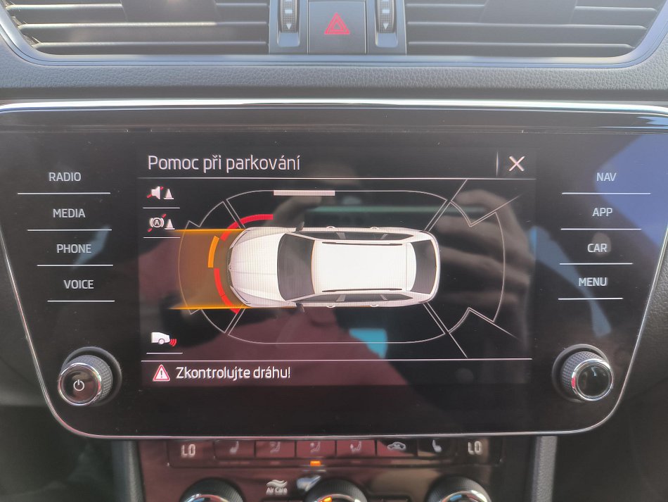 Škoda Superb III 2.0 TDi SportLine