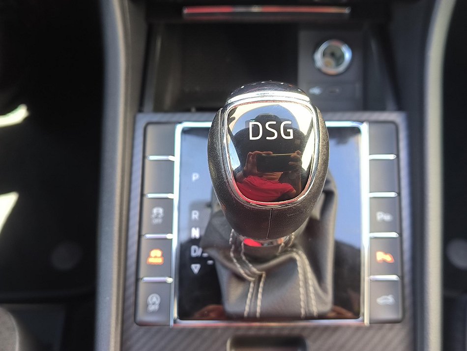 Škoda Superb III 2.0 TDi SportLine