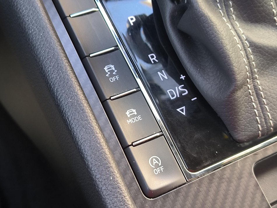 Škoda Superb III 2.0 TDi SportLine