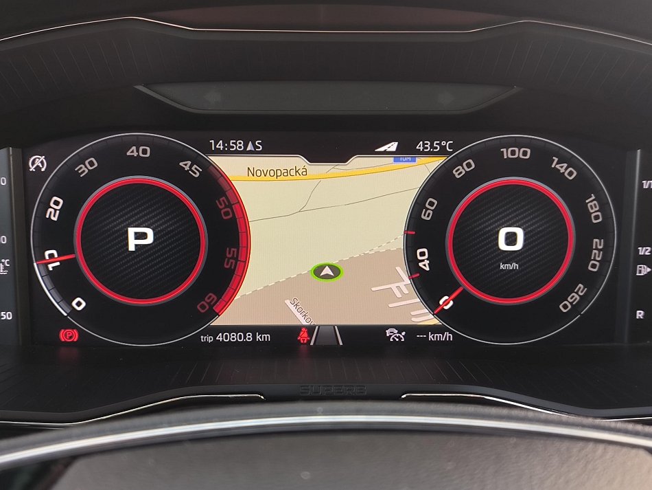 Škoda Superb III 2.0 TDi SportLine