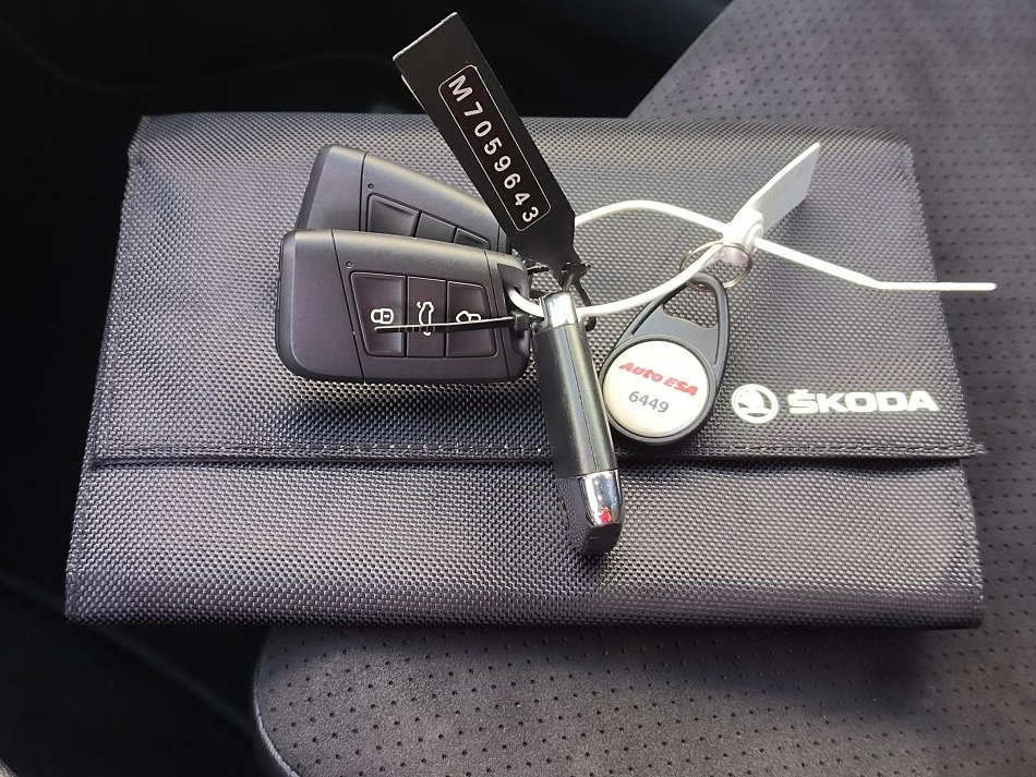 Škoda Superb III 2.0 TDi SportLine
