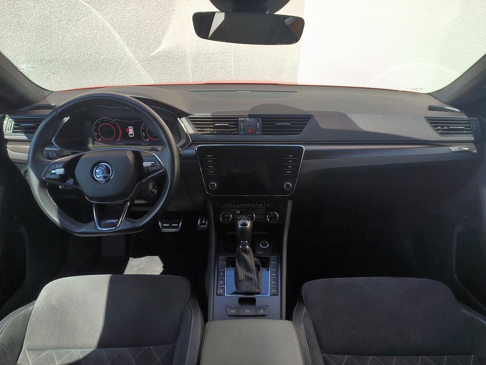 Škoda Superb III 2.0 TDi SportLine