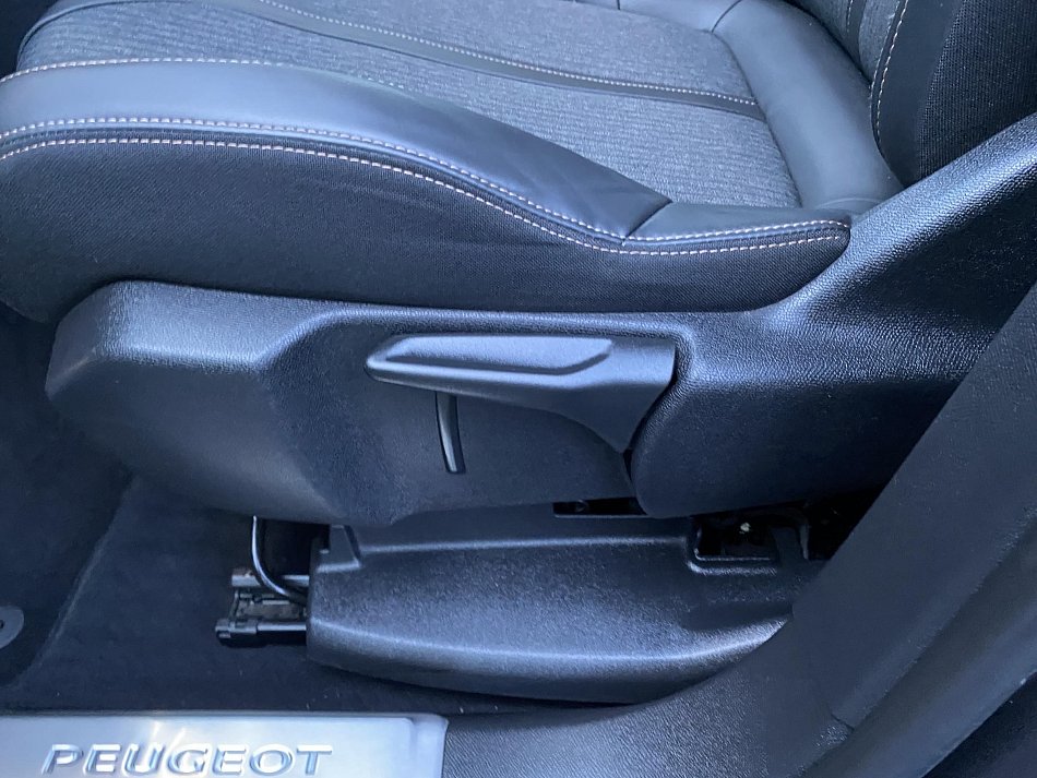 Peugeot 3008 1.2PT GT Line