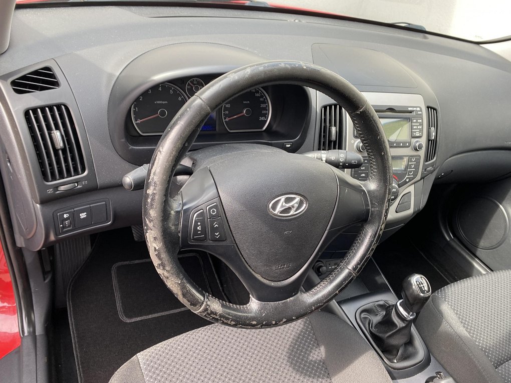 Hyundai I30 1.4i 