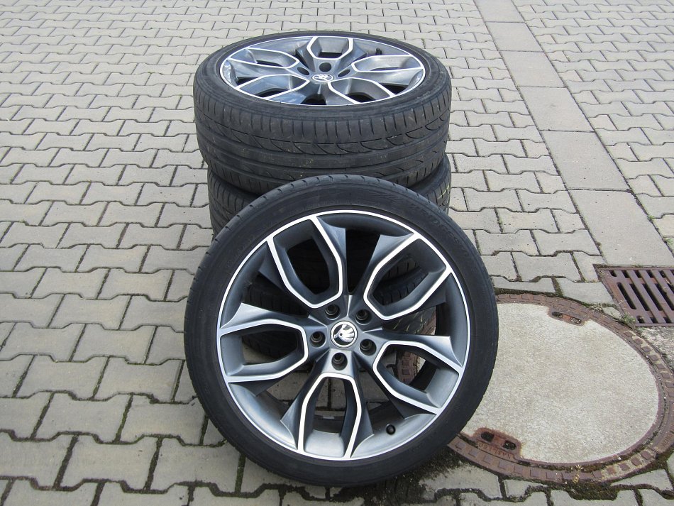 Škoda Superb III 2.0TDi Scout 4x4