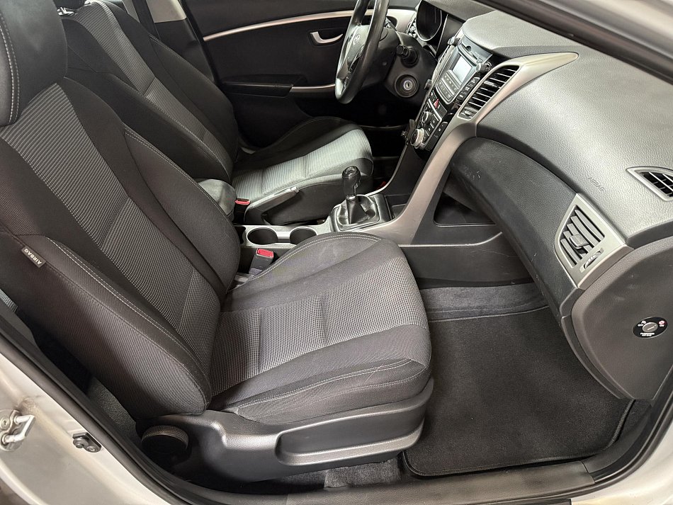 Hyundai I30 1.6CVVT 