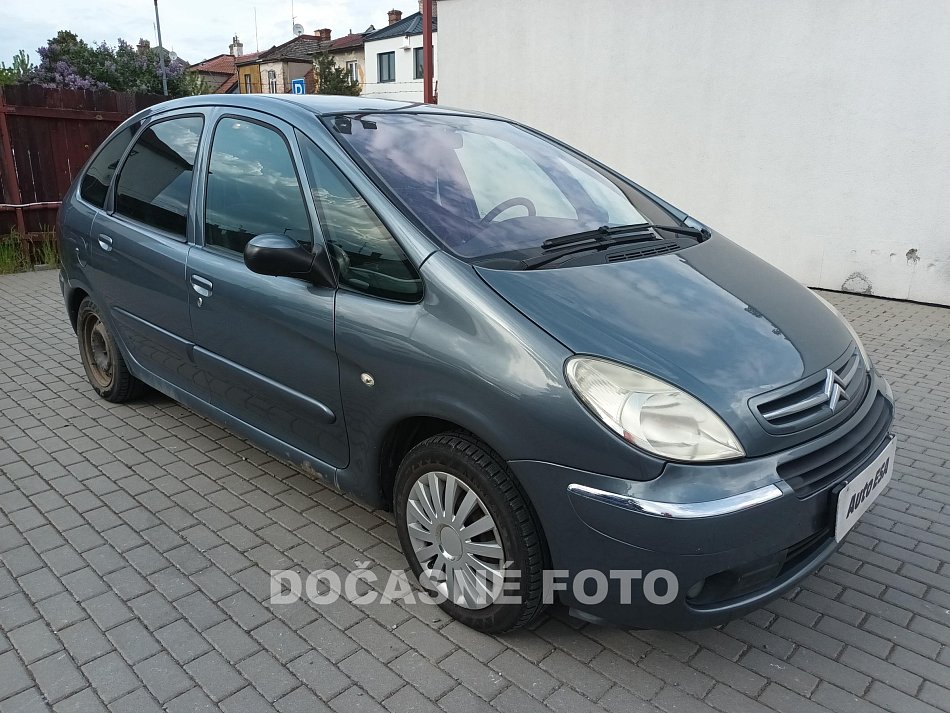 Citroën Xsara Picasso 1.6i 