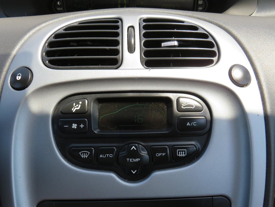 Citroën Xsara Picasso 1.6i 