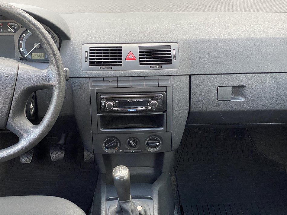 Škoda Fabia I 1.2 12V 