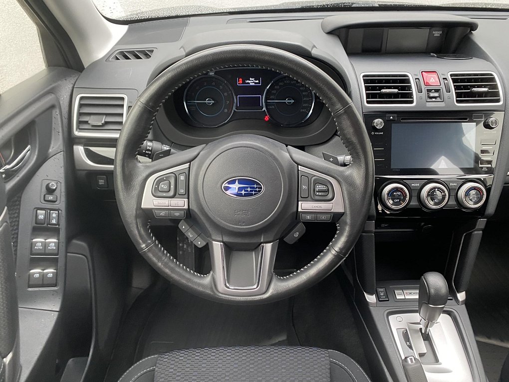 Subaru Forester 2.0 i  AWD