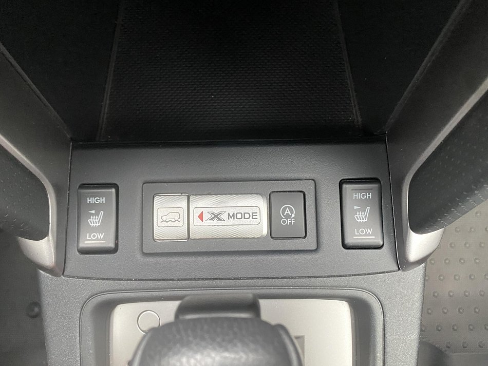 Subaru Forester 2.0 i  AWD